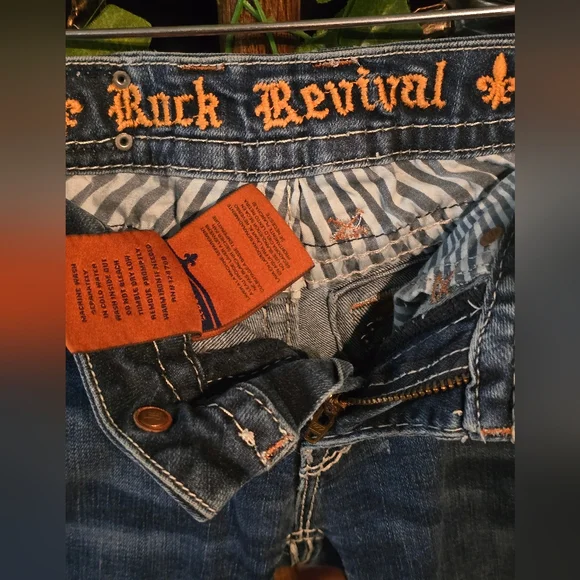 Rock Revival Blue Jeans, Size 26 - Picture 2 of 6